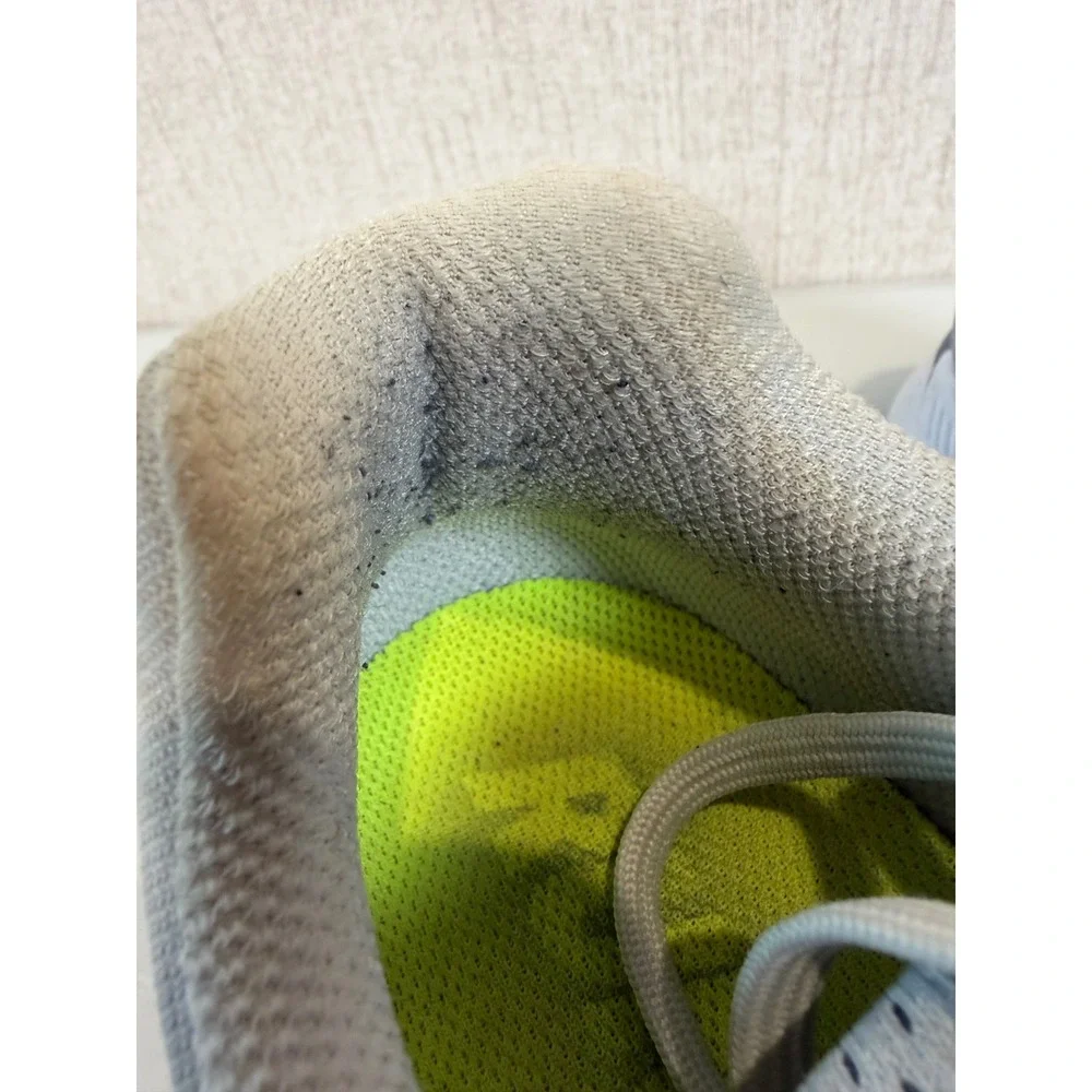 Nike Air Zoom Pegasus‎ 34 Women's Size 8 Running Shoes Gray